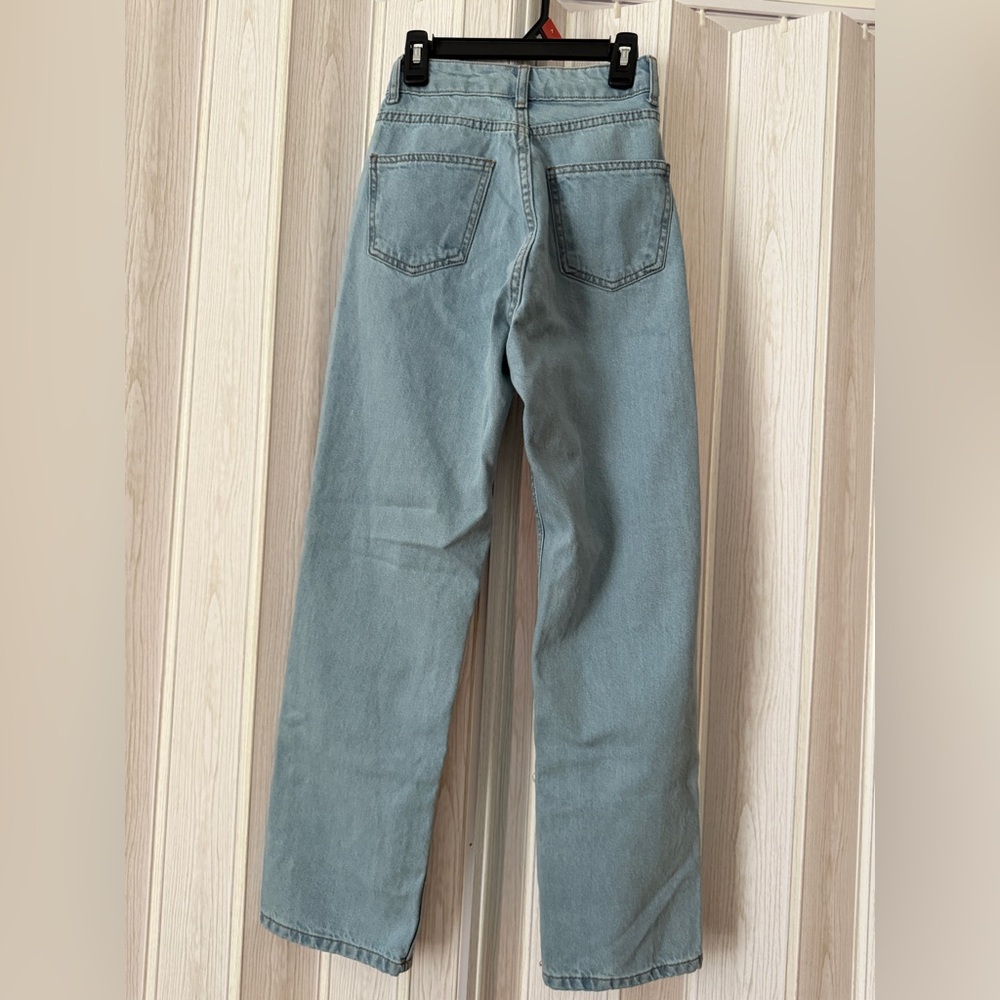 Vintage-Style High Waisted Light Wash Jeans, Size XXS - Picture 2 of 3